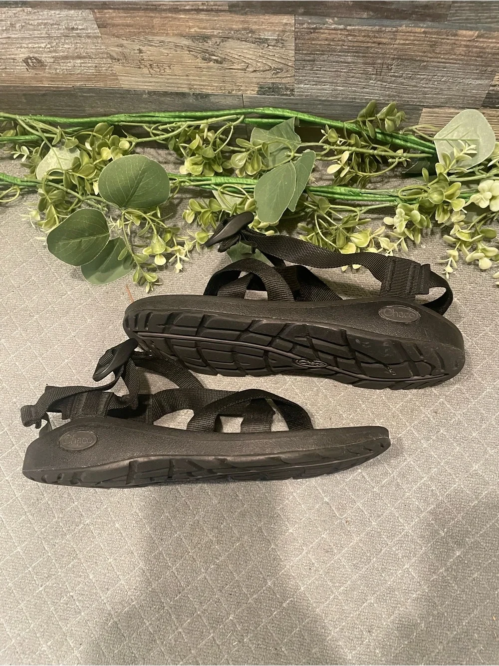 Chaco Z/2 Classic Hiking Sandal Size 7 Women's